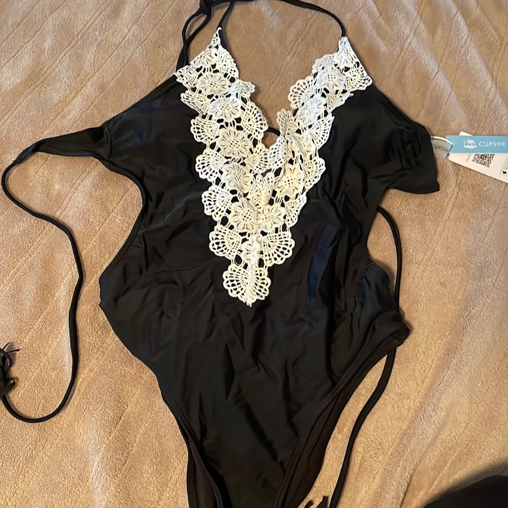 Cupshe Black One-Piece Swimsuit with White Crochet V-Neck